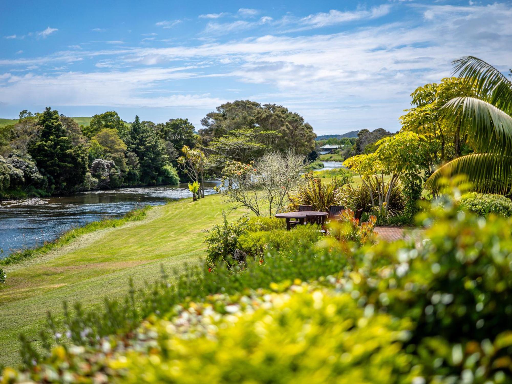 Te Awa Lodge パイヒア エクステリア 写真