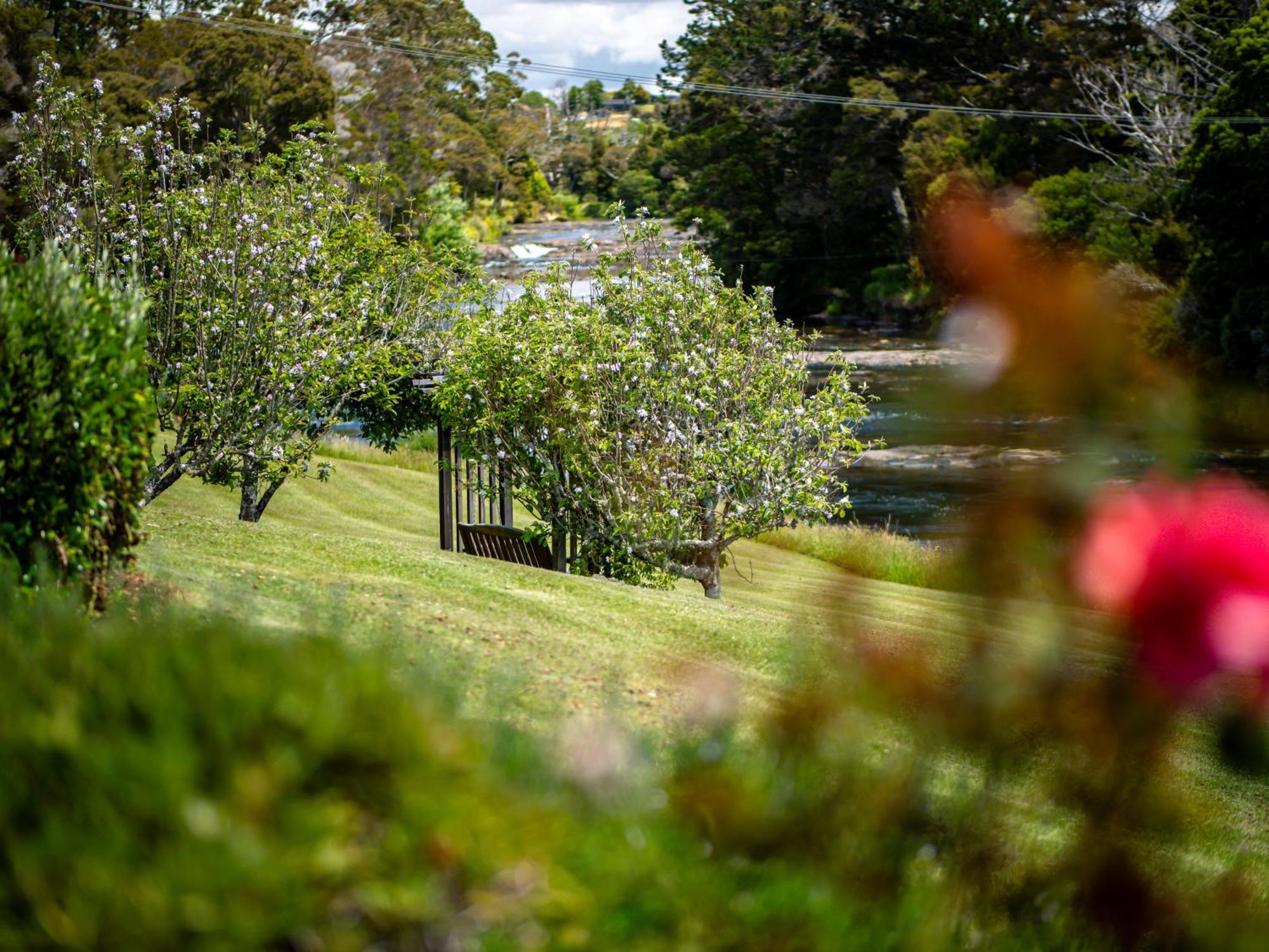 Te Awa Lodge パイヒア エクステリア 写真
